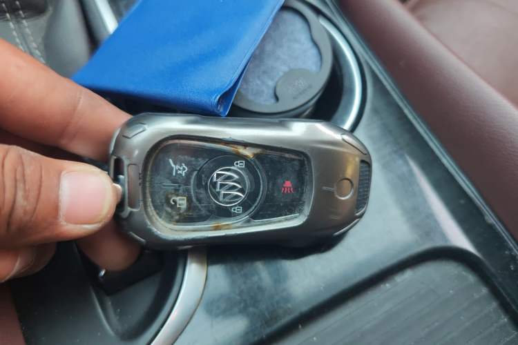 Used Buick Envision 2020 20T Two-Wheel Drive Luxury Model Vehicle Key