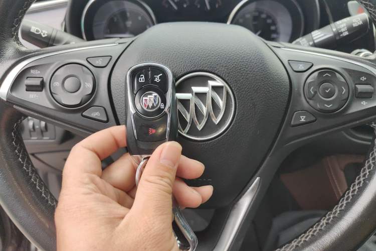 Used Buick Envision 2020 28T Four-Wheel Drive Elite Version Vehicle Key
