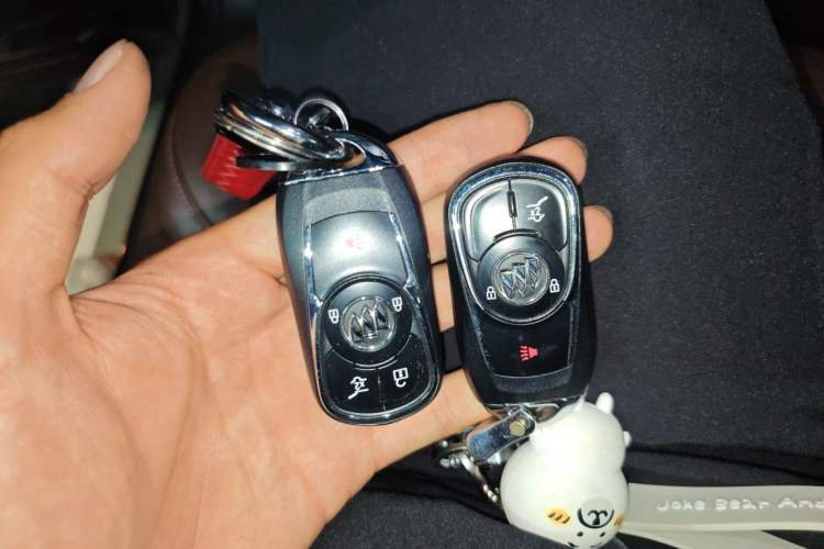 Used Buick Envision 2020 28T Four-Wheel Drive Luxury Version Vehicle Key