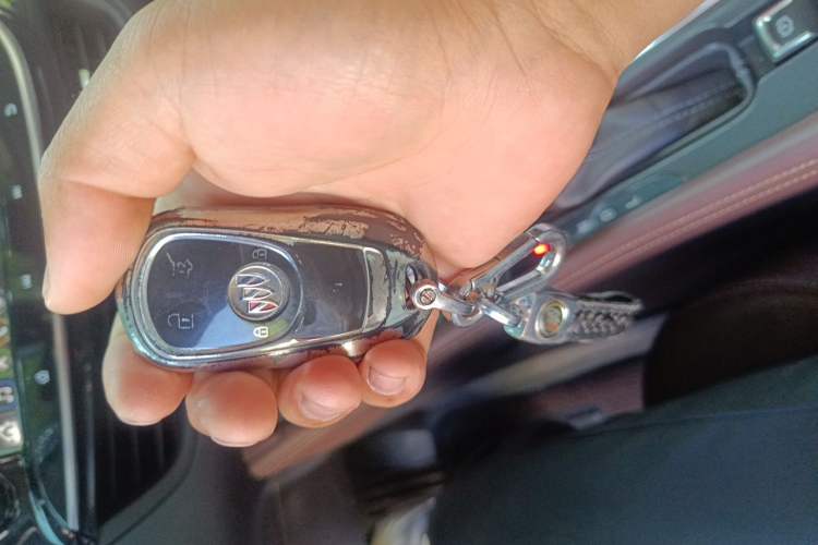 Used Buick Envision 2020 20T Two-Wheel Drive Luxury Model Vehicle Key