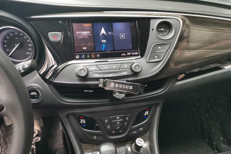 Used Buick Envision 2020 20T Two-Wheel Drive Leading Version Audio And AC Panel