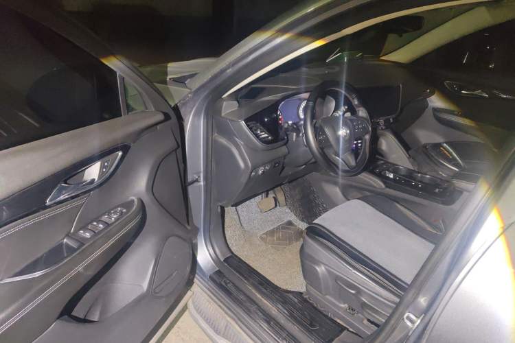 Used Buick Envision 2020 Onix S 652T Two-Wheel Drive Elite Model Driver Seat