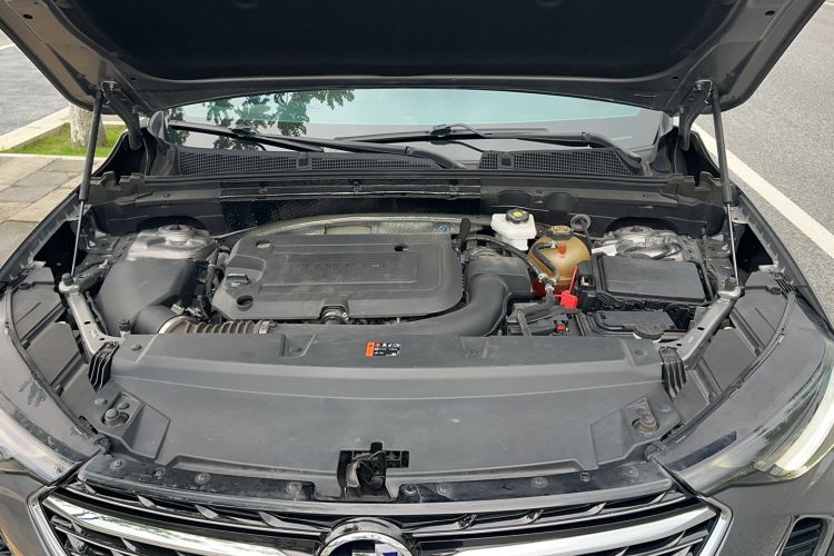 Used Buick Envision 2020 Encore S 652T Two-Wheel Drive Luxury Model Engine Bay