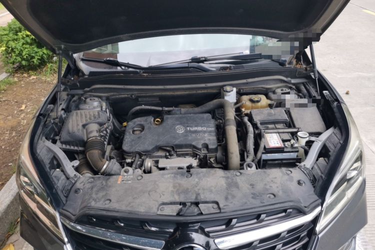 Used Buick Envision 2020 20T Two-Wheel Drive Leading Version Engine Bay