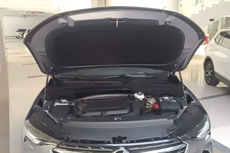 Used Buick Envision 2020 Encore S 652T Four-Wheel Drive Luxury Model Engine Bay