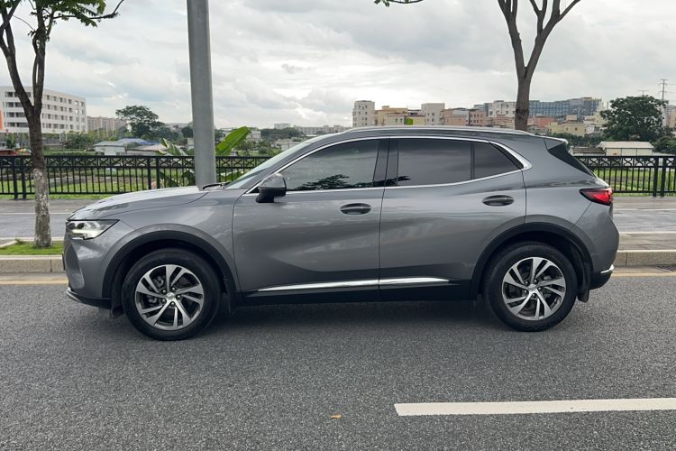 Used Buick Envision 2020 Encore S 652T Two-Wheel Drive Luxury Model Exterior 3