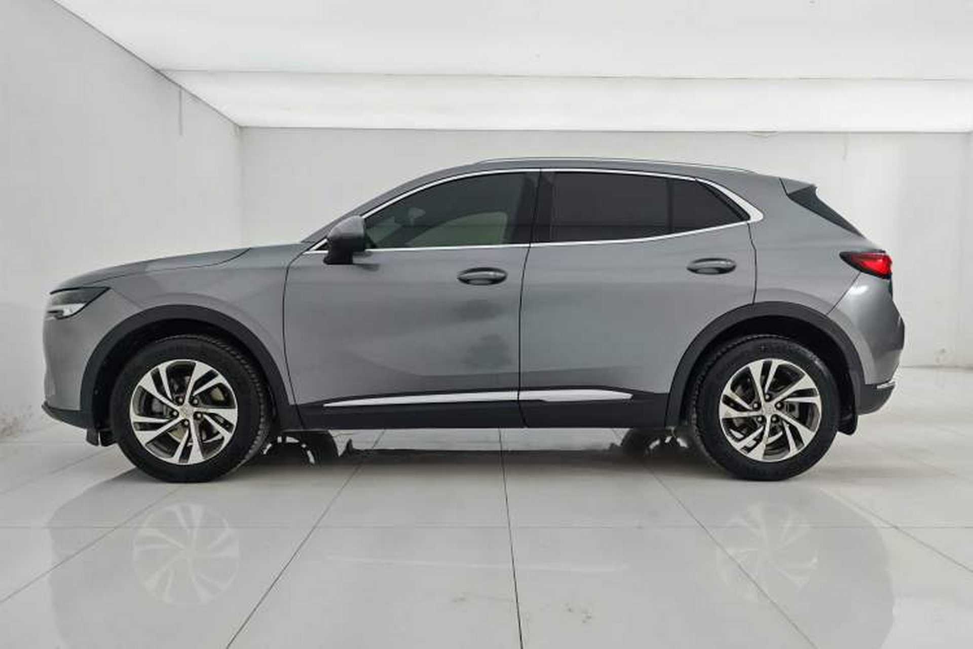 Used Buick Envision 2020 Encore S 652T Four-Wheel Drive Luxury Model Exterior 3