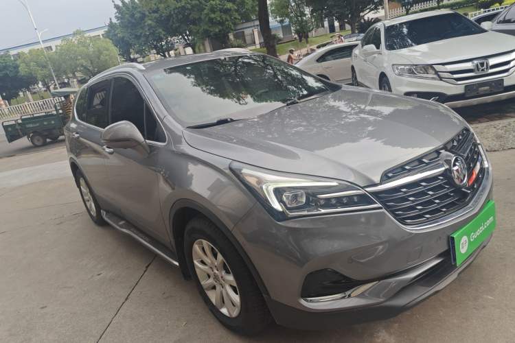 Used Buick Envision 2020 20T Two-Wheel Drive Luxury Model Front Right 45 Deg