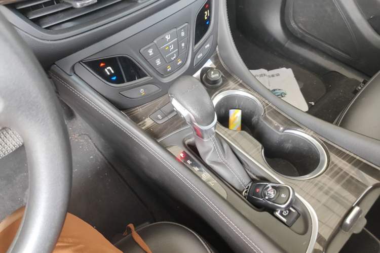 Used Buick Envision 2020 20T Two-Wheel Drive Leading Version Gear Lever