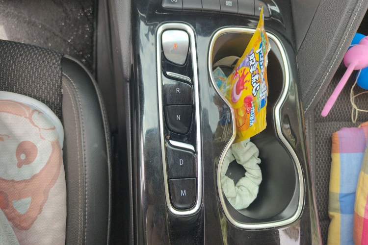 Used Buick Envision 2020 Onix S 652T Two-Wheel Drive Elite Model Gear Lever