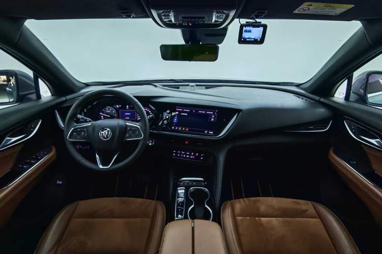 Used Buick Envision 2020 Encore S 652T Four-Wheel Drive Luxury Model Interior 1