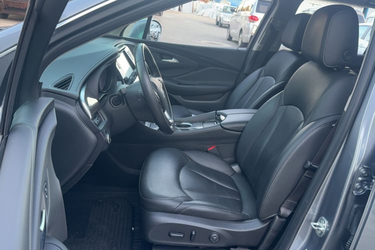 Used Buick Envision 2020 20T Two-Wheel Drive Elite Version Interior 1