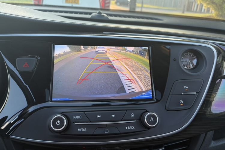 Used Buick Envision 2020 20T Two-Wheel Drive Leading Version Interior 3