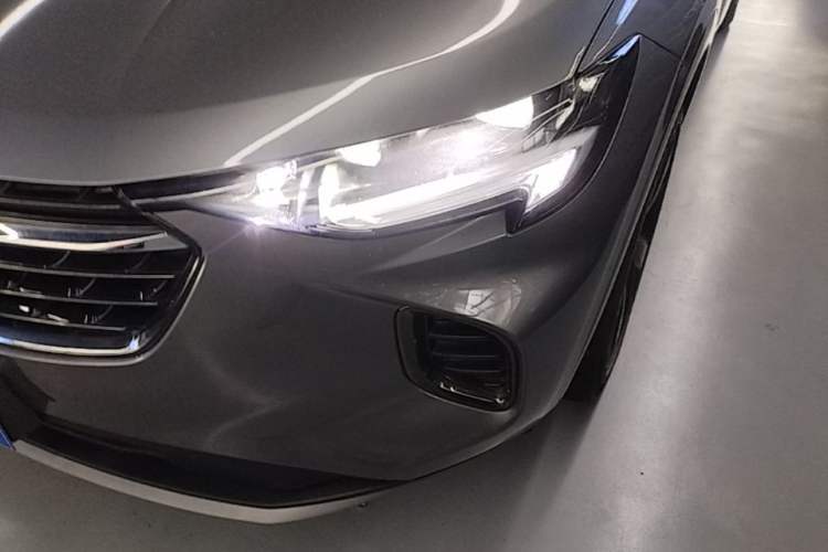 Used Buick Envision 2020 Encore GX S 652T Two-Wheel-Drive Limited-Edition S Sport Version Left Front Headlight