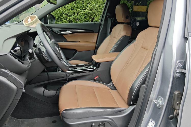 Used Buick Envision 2020 Encore GX S 652T Two-Wheel-Drive Limited-Edition S Sport Version Left Front Seat