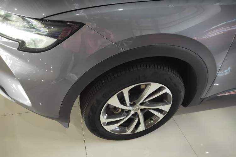 Used Buick Envision 2020 Encore S 652T Four-Wheel Drive Luxury Model Left Front Wheel Hub