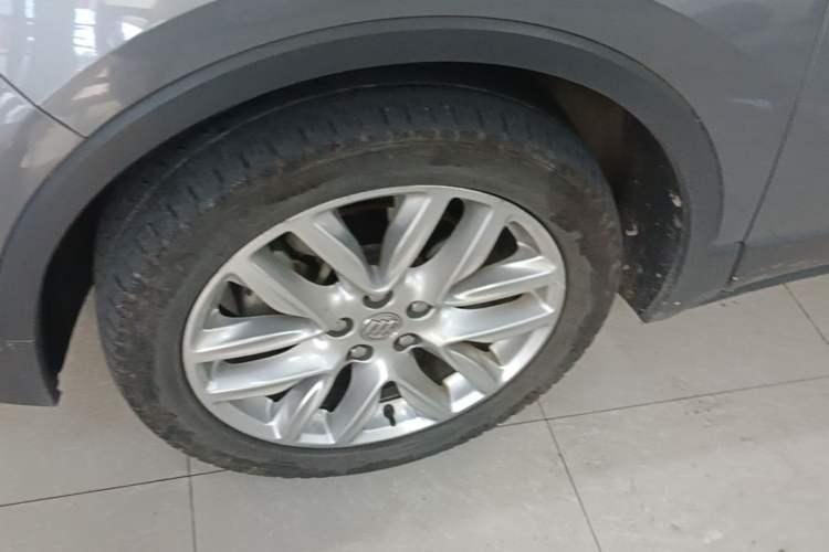 Used Buick Envision 2020 28T Four-Wheel Drive Elite Version Left Front Wheel Hub