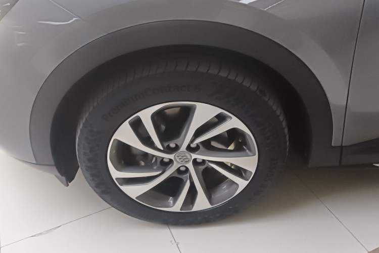 Used Buick Envision 2020 Encore S 652T Four-Wheel Drive Luxury Model Left Front Wheel Hub