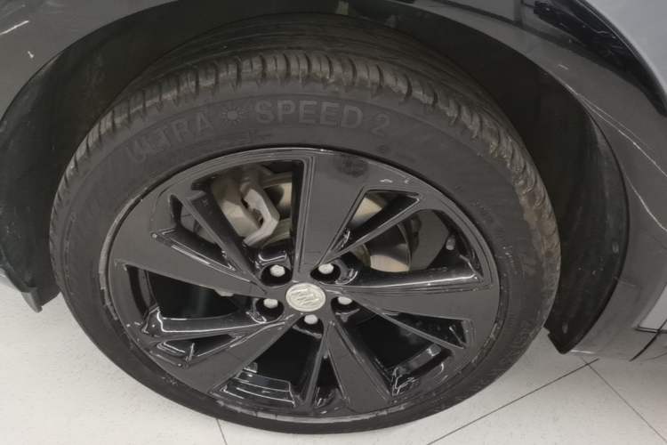Used Buick Envision 2020 Encore GX S 652T Two-Wheel-Drive Limited-Edition S Sport Version Left Front Wheel Hub