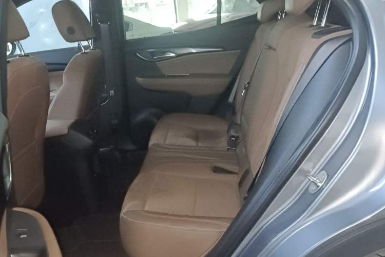 Used Buick Envision 2020 Encore S 652T Four-Wheel Drive Luxury Model Left Rear Seat
