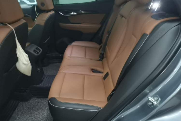 Used Buick Envision 2020 Encore GX S 652T Two-Wheel-Drive Limited-Edition S Sport Version Left Rear Seat