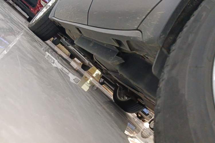 Used Buick Envision 2020 28T Four-Wheel Drive Elite Version Left Side Sill