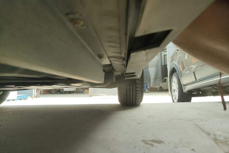Used Buick Envision 2020 20T Two-Wheel Drive Leading Version Left Side Sill