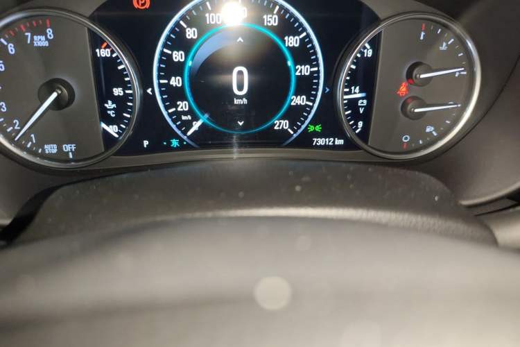 Used Buick Envision 2020 28T Four-Wheel Drive Luxury Version Odometer Close Up