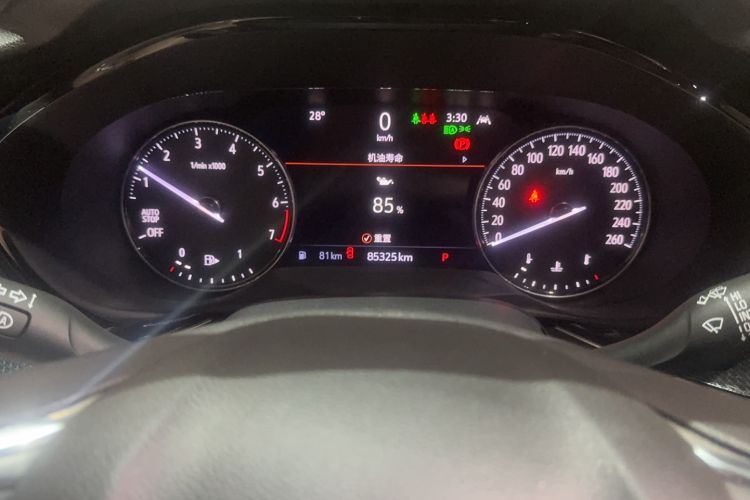 Used Buick Envision 2020 Onix S 652T Two-Wheel Drive Elite Model Odometer Close Up