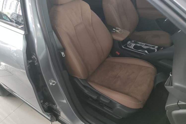 Used Buick Envision 2020 Onix S 652T Two-Wheel Drive Elite Model Right Front Seat