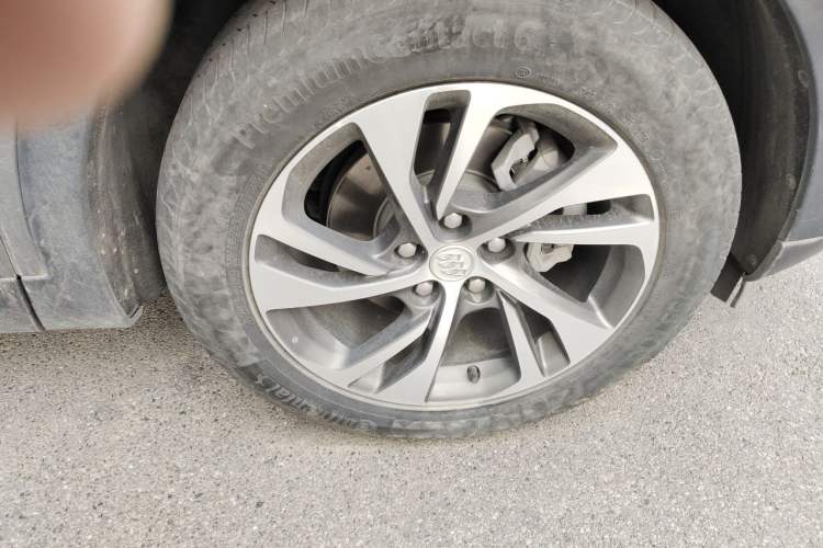 Used Buick Envision 2020 Onix S 652T Two-Wheel Drive Elite Model Right Front Wheel Hub