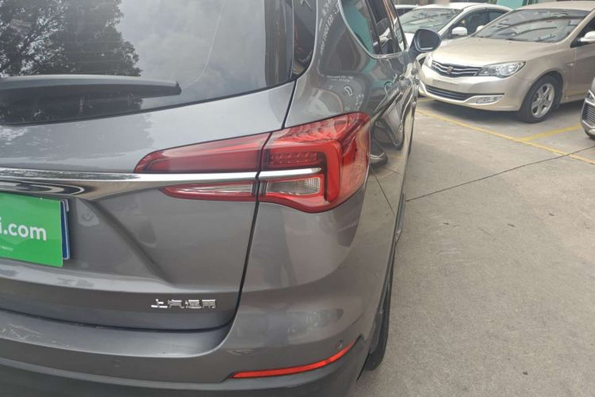 Used Buick Envision 2020 20T Two-Wheel Drive Luxury Model Right Rear Taillight