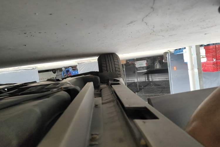 Used Buick Envision 2020 20T Two-Wheel Drive Leading Version Right Side Sill