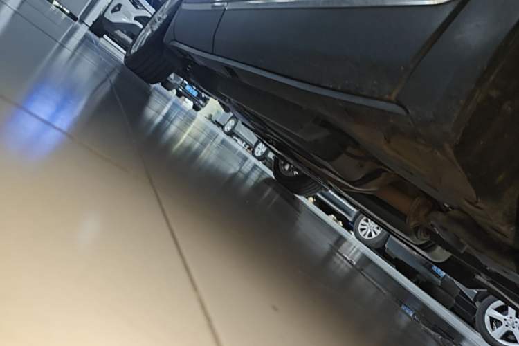 Used Buick Envision 2020 28T Four-Wheel Drive Elite Version Right Side Sill