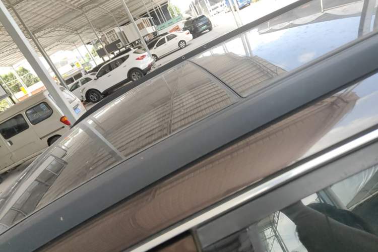 Used Buick Envision 2020 20T Two-Wheel Drive Leading Version Roof