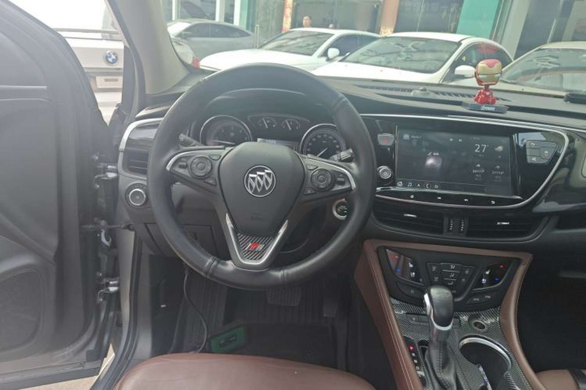 Used Buick Envision 2020 20T Two-Wheel Drive Luxury Model Steering Wheel