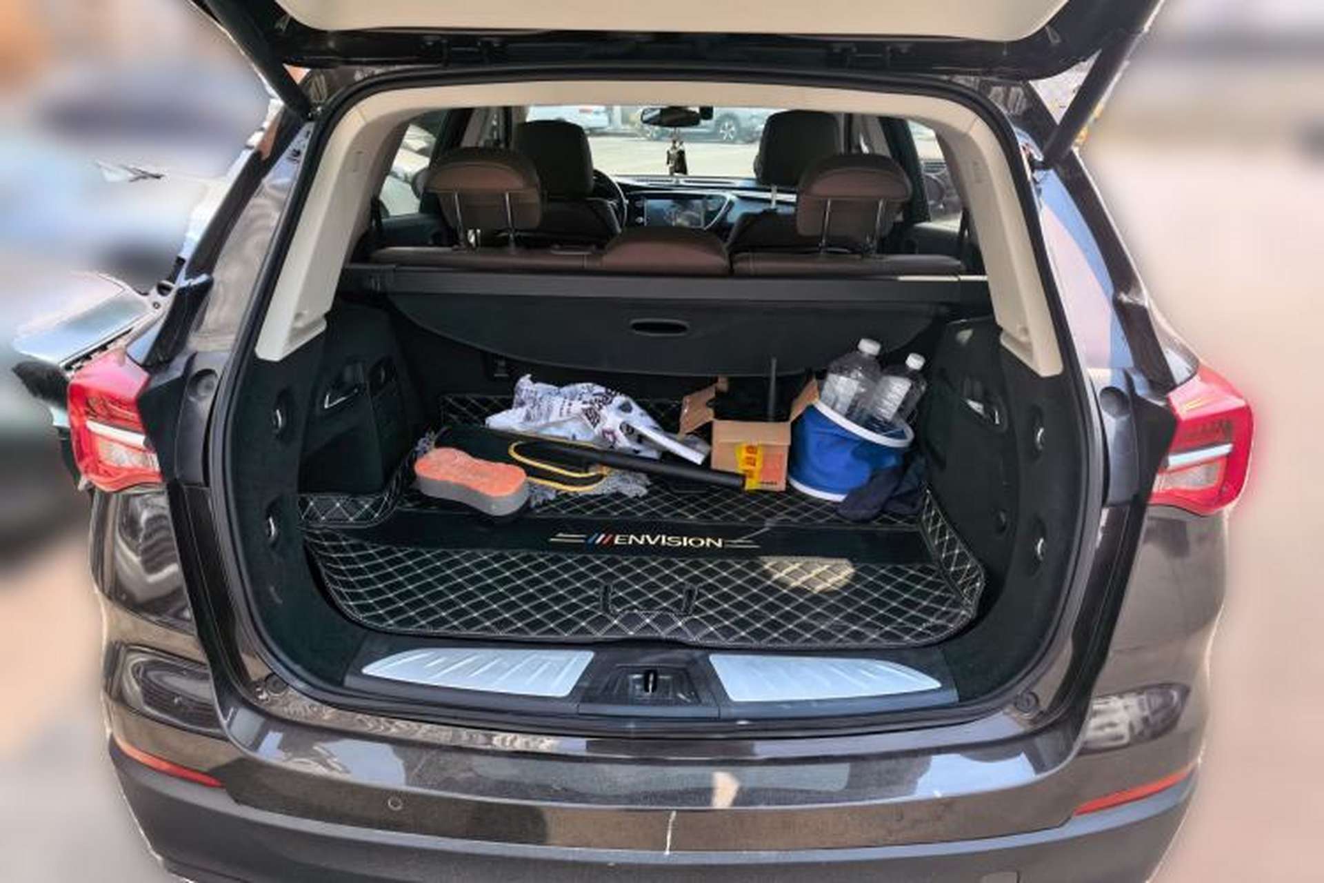 Used Buick Envision 2020 20T Two-Wheel Drive Luxury Model Trunk