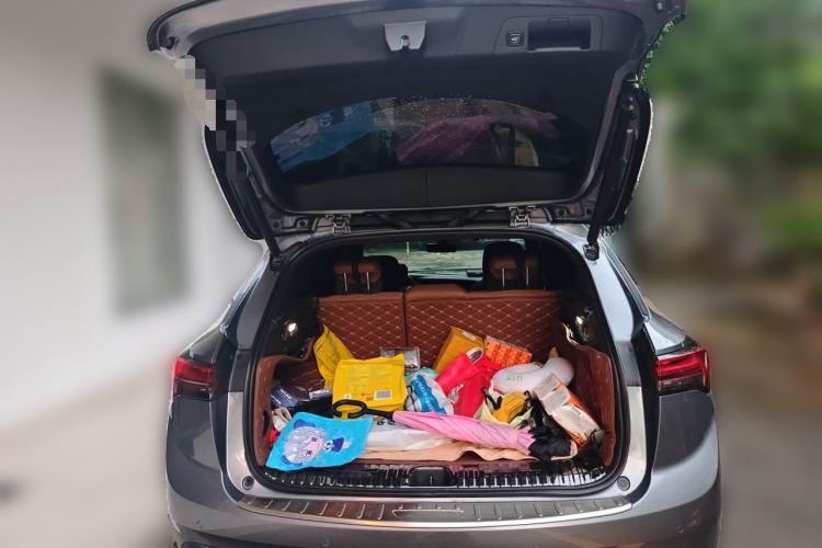 Used Buick Envision 2020 Encore S 652T Two-Wheel Drive Luxury Model Trunk