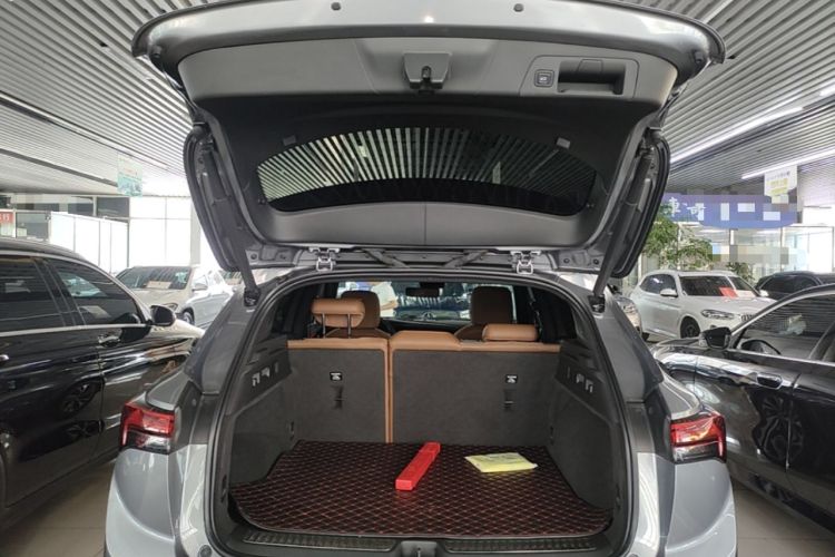 Used Buick Envision 2020 Onix S 652T Two-Wheel Drive Elite Model Trunk