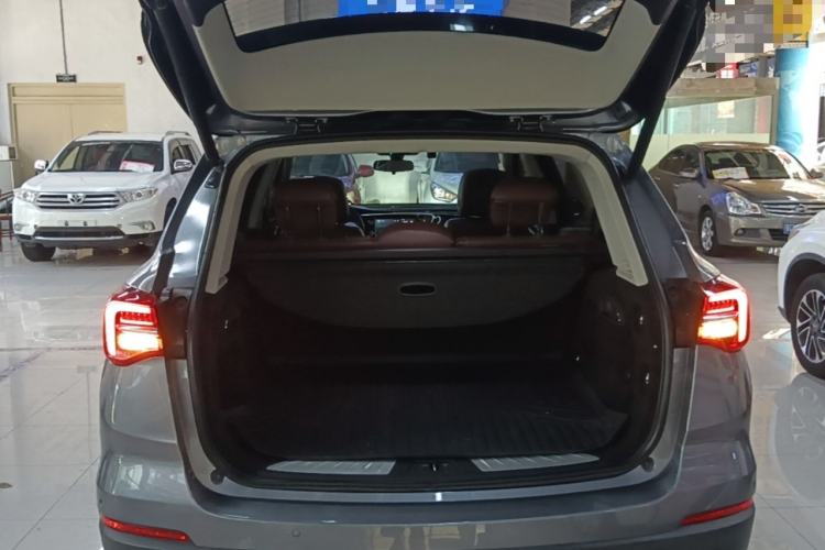 Used Buick Envision 2020 28T Four-Wheel Drive Elite Version Trunk