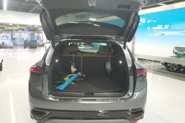 Used Buick Envision 2020 Encore GX S 652T Two-Wheel-Drive Limited-Edition S Sport Version Trunk