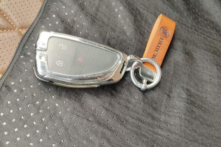Used Buick Envision 2020 Onix S 652T Two-Wheel Drive Elite Model Vehicle Key