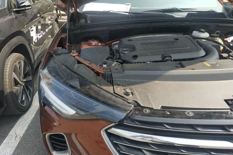 Used Buick Envision 2020 Encore S 652T Two-Wheel Drive Luxury Model Engine Bay Right