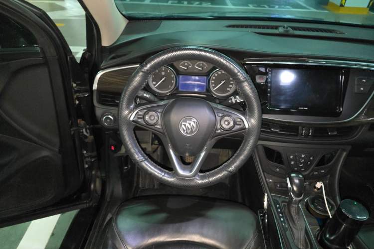 Used Buick Envision 2020 20T Two-Wheel Drive Elite Version Steering Wheel