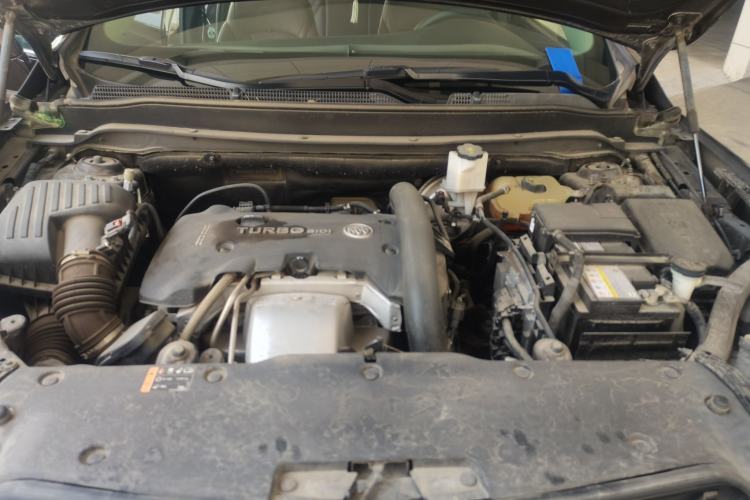 Used Buick Envision 2020 28T Four-Wheel Drive Elite Version Engine Bay