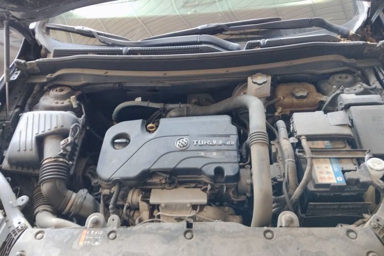 Used Buick Envision 2020 20T Two-Wheel Drive Elite Version Engine Bay