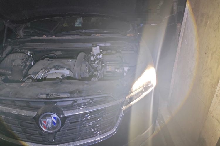 Used Buick Envision 2020 28T Four-Wheel Drive Elite Version Engine Bay Left