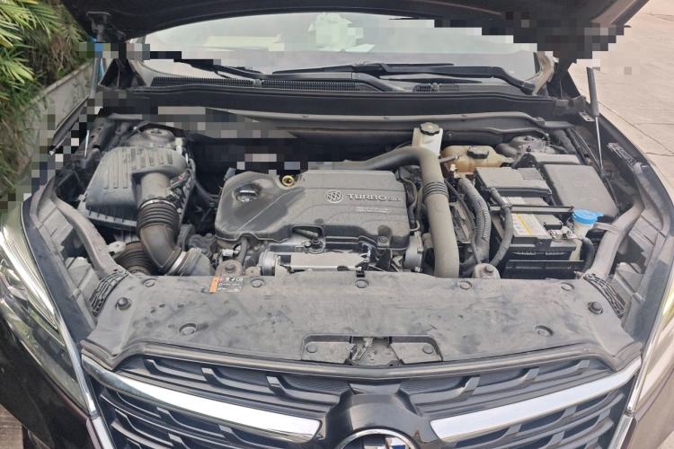 Used Buick Envision 2020 20T Two-Wheel Drive Leading Version Engine Bay