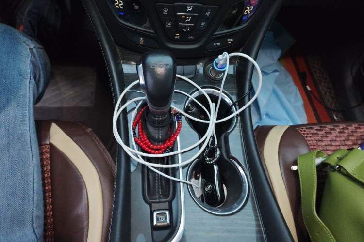 Used Buick Envision 2020 20T Two-Wheel Drive Elite Version Gear Lever