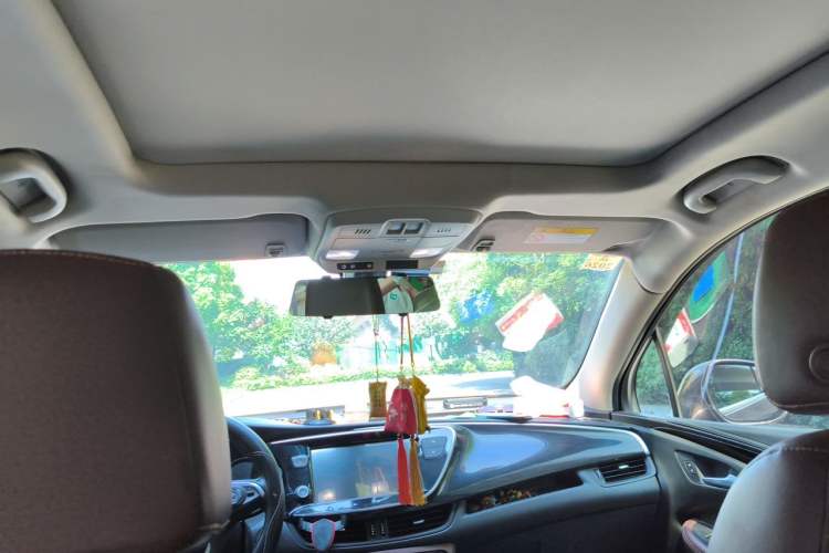 Used Buick Envision 2020 28T Four-Wheel Drive Elite Version Headliner